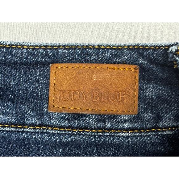 Judy Blue Women's Straight Leg Crop Blue Stretch Denim Jeans - Size 14W (31x25) - Picture 3 of 6